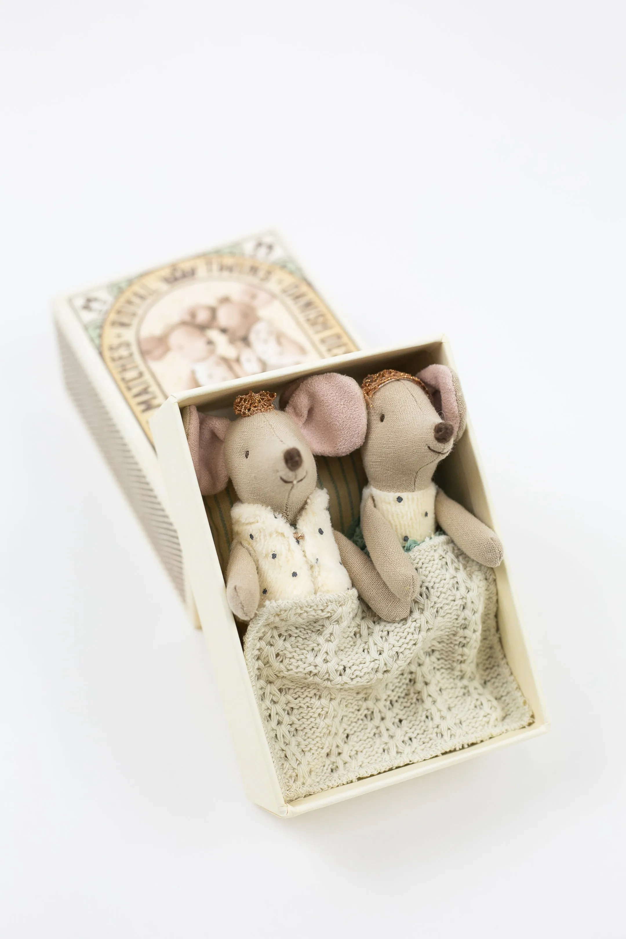 Royal Twin Mice, Little Sister and Brother in Box